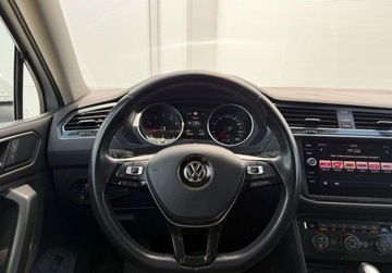 Volkswagen Tiguan Allspace SUV 2.0 TSI 180KM 2017 Volkswagen Tiguan Allspace 2.0 TSi 180KM DSG 4x4 Salon PL ASO FV 23 2.0, zdjęcie 14