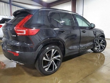 Volvo XC40 Crossover 2.0 T5 247KM 2020 Volvo XC 40 T5 R-Design 2020 2.0l 2.0 Benzyna 248KM, zdjęcie 3