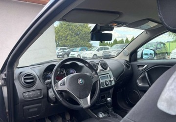 Alfa Romeo MiTo Hatchback 3d 1.6 JTDM 120KM 2009 Alfa Romeo Mito Alfa Romeo Mito 1.6 Diesel 120KM, zdjęcie 12