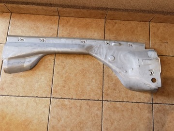 Reperaturka błotnika przód Mercedes W123 prawa