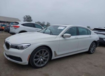 BMW Seria 7 G11-G12 2019 BMW Seria 7 2019, 3.0L, od ubezpieczalni 3.0 Benzyna 320KM, zdjęcie 7