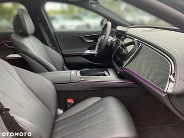 Mercedes Klasa E W214 2025 Mercedes-Benz Klasa E Mercedes-Benz Klasa E 220 d 4-Matic AMG 2.0 Diesel, zdjęcie 17