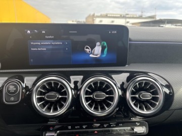 Mercedes Klasa A W177/V177 Sedan Facelifting 2.0 220 190KM 2023 Mercedes-Benz A 220, zdjęcie 25