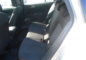 Opel Astra K 2017 Opel Astra Opel Astra K 1.6 Diesel 110 KM 1.6 Diesel 110KM, zdjęcie 11