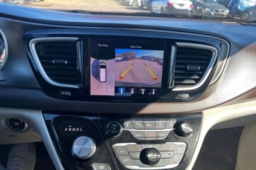 Chrysler Pacifica II 2018 Chrysler Pacifica 2018 Chrysler Pacifica kamery 360 auto w Polsce po akcyz, zdjęcie 1
