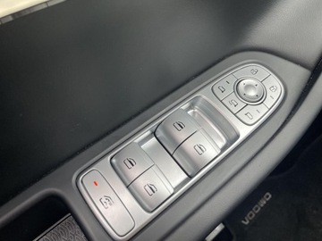 Omoda 5 1.6 T-GDI 147KM 2025 Omoda 5 Premium Phantom Gray z czerwonymi akcentam, zdjęcie 34