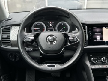 Skoda Kodiaq I SUV Facelifting 2.0 TDI SCR 150KM 2022 Skoda Kodiaq 2.0TDI 150KM 4X4 Style DSG l LED Matr, zdjęcie 14