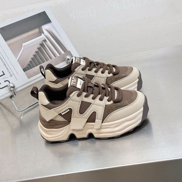 Кожано-флисовая осенняя новая женская спортивная обувь на платформе