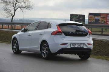 Volvo V40 II Hatchback 1.6 D2 115KM 2015 Volvo V40 1.6HDI Ocean Race nawi doinwestowany, zdjęcie 5