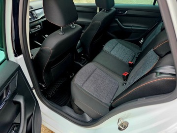 Skoda Fabia III Kombi Facelifting 1.0 TSI 95KM 2021 Skoda Fabia 1,0 panorama serwis ASO, bezwypadkowy, zdjęcie 19