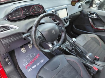 Peugeot 2008 I SUV Facelifting 1.6 BlueHDi 120KM 2018 Peugeot 2008 GT-Line Navi Klimatronik Sensor Elektryka PDC Alu 1.6 Diesel, zdjęcie 9
