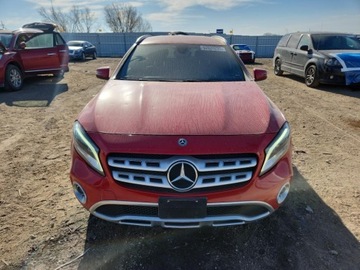 Mercedes GLA 2020 Mercedes-Benz GLA 2020 MERCEDES-BENZ GLA 250 2.0 Benzyna 208KM, zdjęcie 4