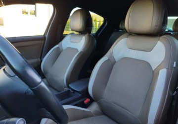 DS 4 I 2014 Citroen DS4 Citroen DS4 2.0 BlueHDi SoChic SampS 2.0 Diesel 150KM, zdjęcie 12