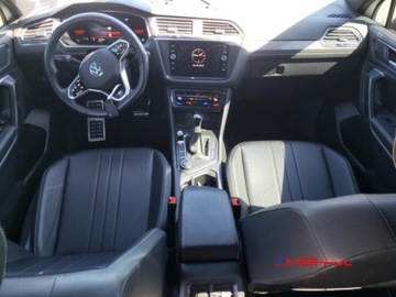 Volkswagen Tiguan II 2023 Volkswagen Tiguan 2023 2.0L Turbo AWD 2.0 Benzyna 184KM, zdjęcie 7