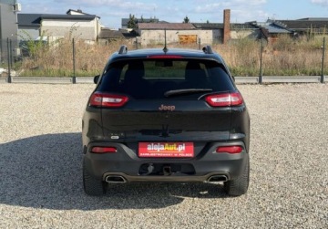 Jeep Cherokee V Terenowy 3.2 V6 272KM 2016 Jeep Cherokee 4x4 CHEROKEE 3.2 V6 272 KM 2016r Warszawa 3.2 Benzyna, zdjęcie 13