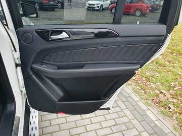 Mercedes GLS X166 Off-Tourer 3.0 350 d 258KM 2017 Mercedes GLS Klasa 350cdi Pakiet AMG Salon Polska, zdjęcie 30