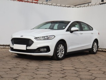 Ford Mondeo V Liftback Facelifting 2.0 EcoBlue 150KM 2020 Ford Mondeo 2.0 EcoBlue, Salon Polska, Serwis ASO, zdjęcie 1