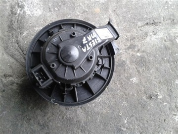 ВЕНТИЛЯТОР ОТОПИТЕЛЯ FORD FIESTA MK7 0130115551
