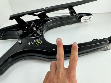 ПОВОРОТНЫЕ РЫЧАГИ BMW F650GS -12 лет.