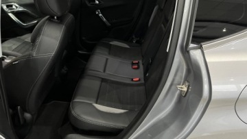 Peugeot 3008 I Crossover 1.6 HDi FAP 115KM 2013 Peugeot 3008 Panorama dach Nawigacja 1.6 Diesel 115KM, zdjęcie 27