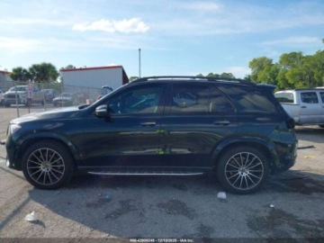Mercedes GLE V167 2022 Mercedes-Benz GLE 350 2022 2.0 Benzyna 255KM, zdjęcie 2