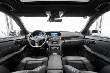 Mercedes Klasa E W211 Sedan W211 5.5 V8 (500) 388KM 2009 Mercedes E 500 5.5 V8. 388KM. Stan Fabryczny., zdjęcie 22