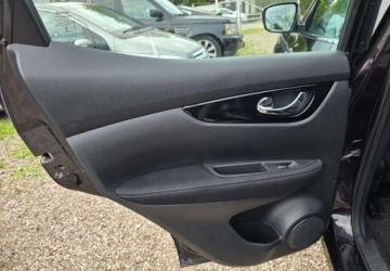 Nissan Qashqai II Crossover 1.2 DIG-T 115KM 2016 Nissan Qashqai Nissan Qashqai 1.2 DIG-T Acenta 1.2 Benzyna 115KM, zdjęcie 30