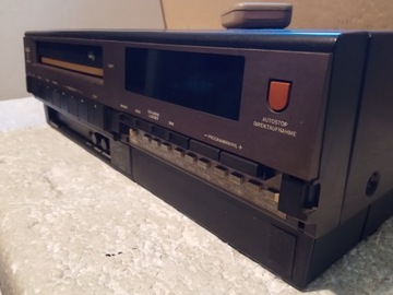 SABA VR 7011 z pilotem ( kaseta przy próbie wyjęcia zablokowała się ! )