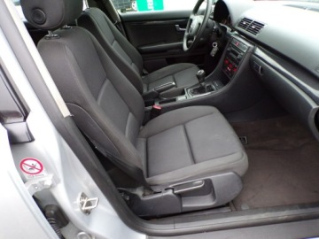 Audi A4 B6 Avant 1.6 i 102KM 2002 Audi A4 Avant Klimatronic /1,6 MPI /2003, zdjęcie 22
