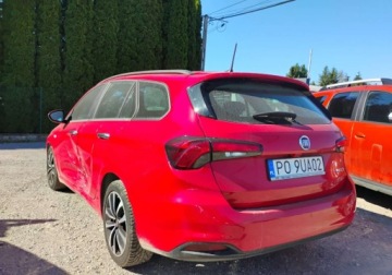 Fiat Tipo II Station Wagon 1.4 95KM 2020 Fiat Tipo 112020r, 1.4 LPG. Lekko uszkodzony lewy bok. Jezdzi.VAT 23 1.4, zdjęcie 3