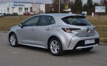 Toyota Corolla XII Hatchback 1.8 Hybrid 122KM 2021 Toyota Corolla GWARANCJA TOYOTA RELAX, Salon PL, Serwisowana w ASO, Niski, zdjęcie 3