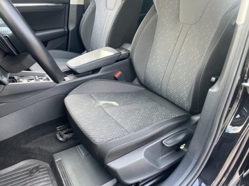 Skoda Octavia IV Liftback 1.5 TSI EVO 150KM 2023 Skoda Octavia 1.5TSI e-Tec 150KM Style DSG, LED To, zdjęcie 12