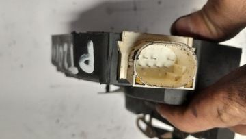 ROVER 75 ZÁMEK DVEŘE PRAVÝ ZADNÍ 7PIN