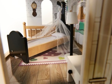 ДЕРЕВЯННЫЙ КУКОЛЬНЫЙ ДОМ СО СВЕТОДИОДНЫМ ОСВЕЩЕНИЕМ 122см