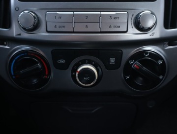 Hyundai i20 I Hatchback 5d Facelifting 1.2 DOHC 85KM 2013 Hyundai i20 1.2, Salon Polska, GAZ, Klima, zdjęcie 15