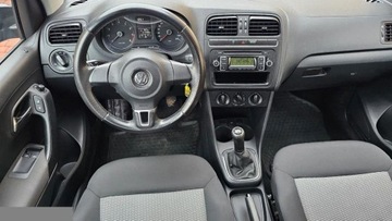 Volkswagen Polo V Hatchback 5d 1.2 60KM 2011 VW Polo 1.2 60KM 2011Klima 5Drzwi Po Serwisie Nowe Hamulce FV Zamiana Sanok, zdjęcie 6