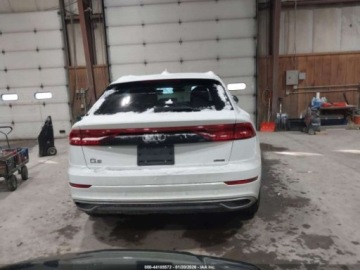 Audi Q8 2022 Audi Q8 Premium Plus 55 Tfsi Quattro Tiptronic 2022 3.0 Benzyna 335KM, zdjęcie 4