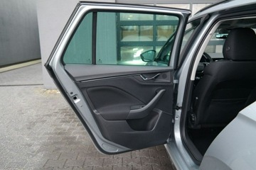 Skoda Kamiq Crossover Facelifting 1.0 TSI 115KM 2026 Škoda Kamiq Skoda Kamiq Edition 130 1.0 TSI 115KM, zdjęcie 23