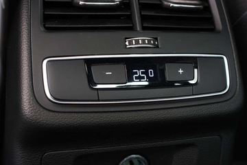 Audi A4 B9 Limousine Facelifting 2.0 40 TDI 204KM 2023 Audi A4 Limousine Hak Tempomat Virtual Kamera asyst. swiatel drogowych, zdjęcie 9