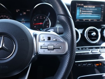 Mercedes Klasa C W205 Kabriolet Facelifting 1.5 200 184KM 2019 Mercedes C C 200 4MATIC, Salon Polska, 4X4, zdjęcie 16