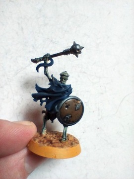 Могильный страж - модель № 37.