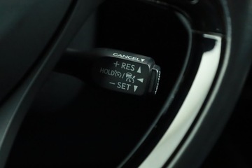 Toyota C-HR I Crossover Facelifting 1.8 Hybrid 122KM 2021 Toyota C-HR 1.8 Hybrid, Salon Polska, zdjęcie 15