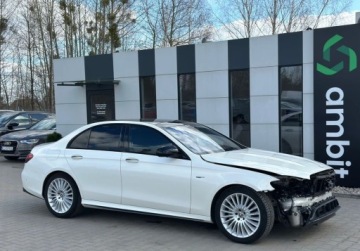 Mercedes Klasa E W213 Limuzyna AMG 3.0 53 AMG 435KM 2020 Mercedes-Benz Klasa E Mercedes-AMG E 53 4MATIC Limuzyna 435KM 2020r. F-Vat