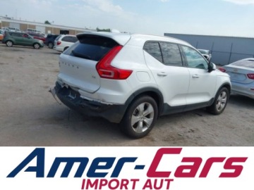 Volvo XC40 2022 Volvo XC 40 2022 VOLVO XC40 T4 MOMENTUM 2.0 Benzyna 187KM, zdjęcie 3