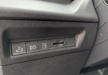Peugeot 408 Crossover Plug-In 1.6 Plug-In Hybrid 225KM 2025 Peugeot 408 1.6 Plug-In Hybrid 225 GT EAT8 SalonPL FVat Najbogatszy Od Reki, zdjęcie 13