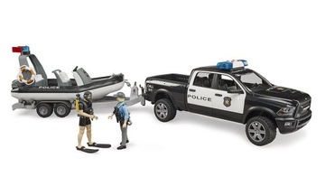 Dodge RAM 2500 Policyjny Pikap z łodzią