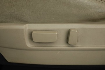 Mitsubishi Outlander II 2.0 DID DOHC 140KM 2010 Mitsubishi Outlander 2.0 DI-D, Salon Polska, 4X4, zdjęcie 16