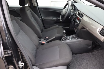 Citroen C-Elysee II Sedan Facelifting 1.6 VTi 115KM 2017 Citroen C-Elysee 1.6 VTi, Salon Polska, zdjęcie 8