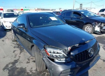 Mercedes Klasa C W205 2019 Mercedes-Benz Klasa C 2019, 3.0L, 4x4, 43 AMG, od ubezpieczalni 3.0 Benzyna, zdjęcie 8