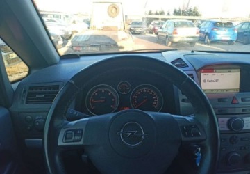 Opel Zafira B 1.9 CDTI ECOTEC 100KM 2007 Opel Zafira Opel Zafira 1.9 CDTI 1.9 Diesel 100KM, zdjęcie 8